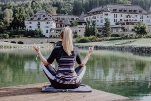 23timezones Kitzbühel Yoga Sportalm