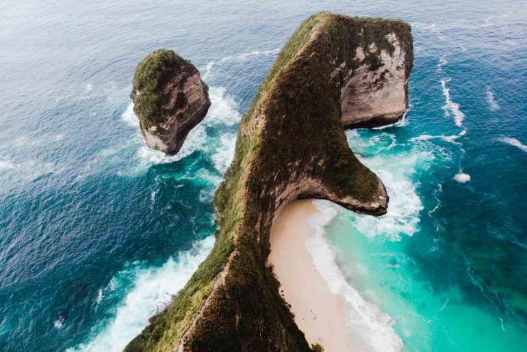 kelkingking beach viewpoint nusa penida