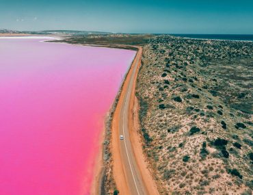 western australia route pink lake hutt lagoon